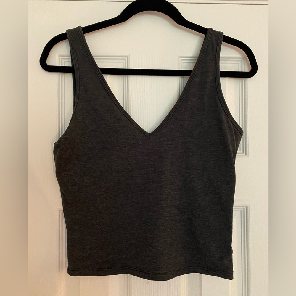 NWOT GapFit Built in Bra Workout Tank